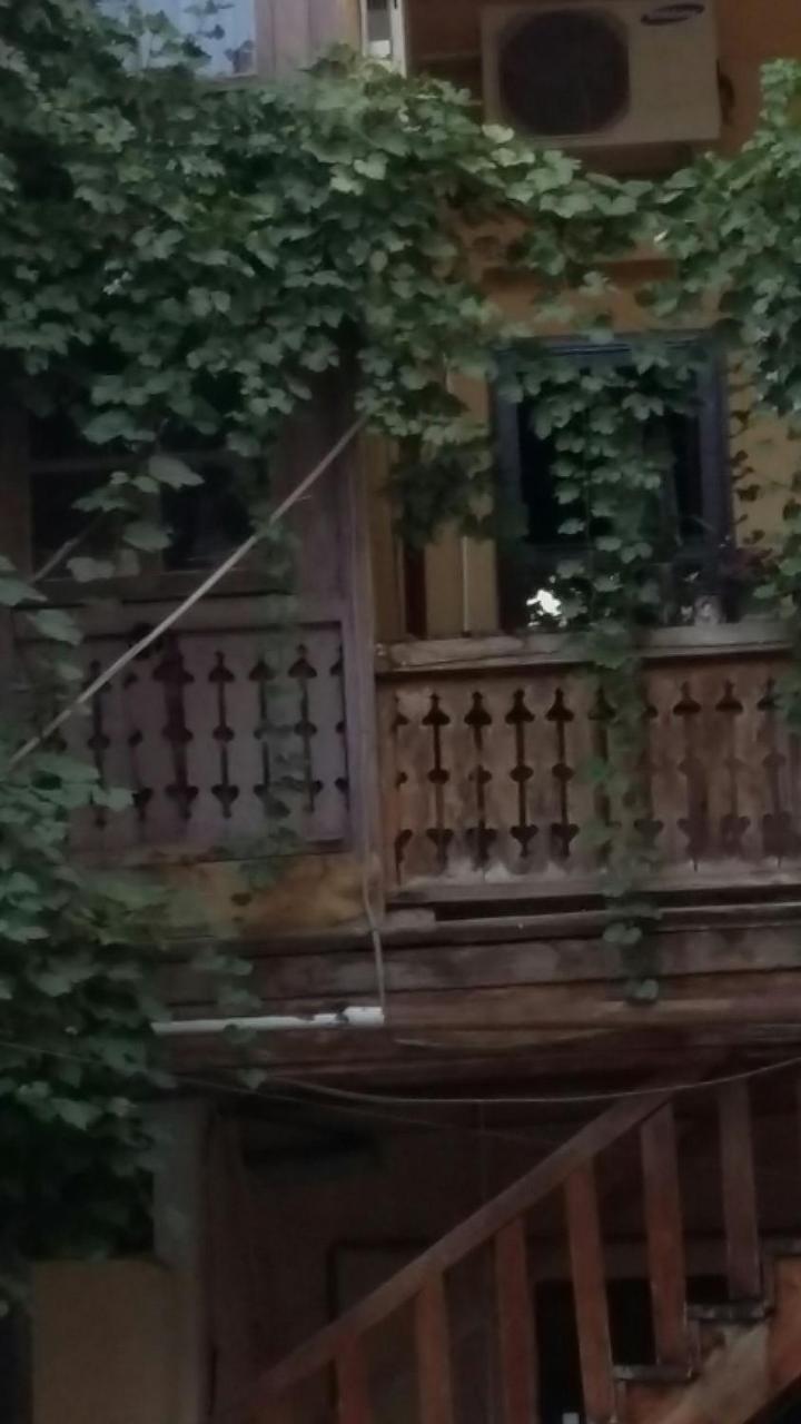 Joniskera Hotel Tbilisi Buitenkant foto